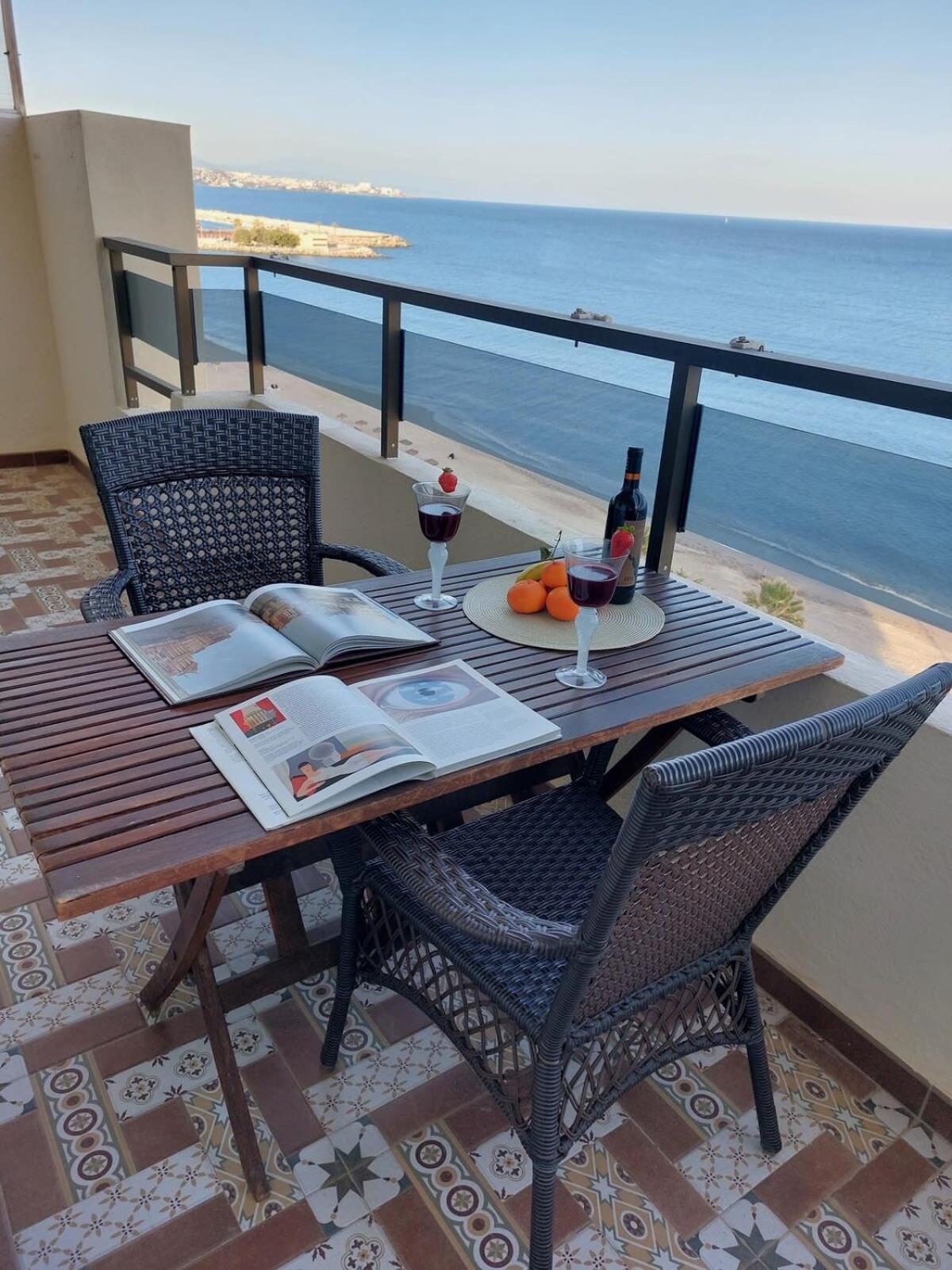 Paseo Del Rey - Fuengirola 2 Bedrooms Oceanfront Apartment Esterno foto
